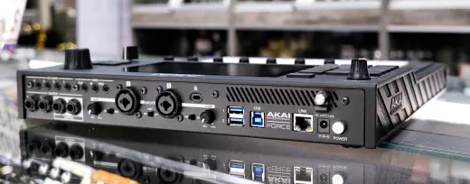 Store Special Product - Akai - Force Standalone Music Production System